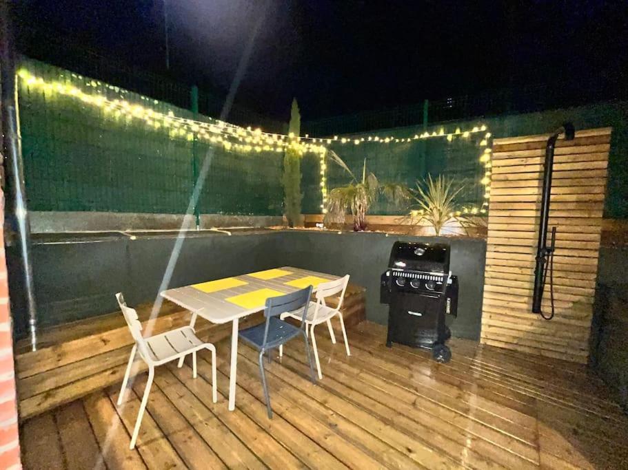 Douceur De Vivre En Bord De Mer - Jacuzzi Et Cheminee Saint-Coulomb Exterior photo